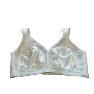 Playtex 18 Hour Bra 4693‎ White Full Coverage Front Close Support Wirefree 38D